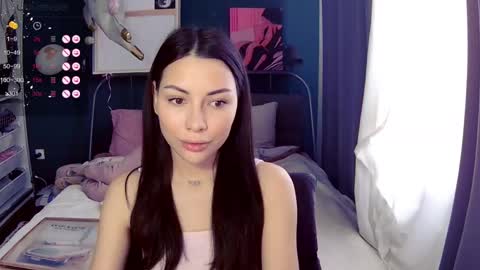 Snapshot of valorant_girl chatting on May 20, 11:16 am Little Devil online show from May 20, 11:16 am