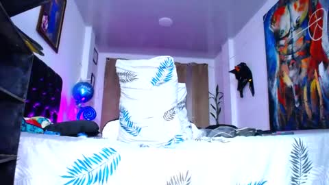 Valen santorini online show from July 18, 1:54 am