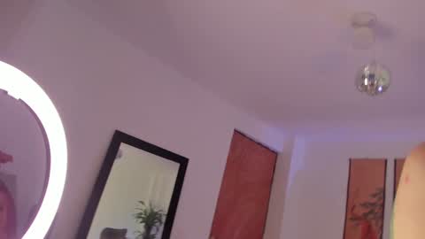      online show from January 9, 9:47 pm