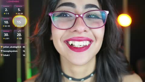 vampy_dolll online show from January 31, 2:04 am