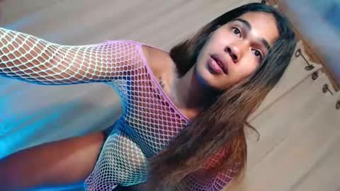 vampy_ebony_laxine online show from October 13, 4:23 am