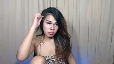 vampy_ebony_laxine online show from November 12, 6:25 am