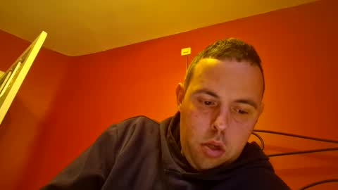 Snapshot of vancauterenjeroen chatting on November 3, 2:51 pm vancauterenjeroen online show from November 3, 2:51 pm