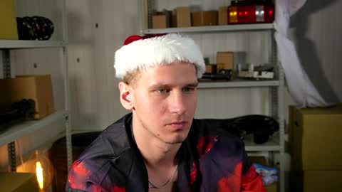 Snapshot of vance_rulez chatting on December 26, 9:44 am Vance online show from December 26, 9:44 am