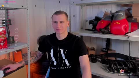 Snapshot of vance_rulez chatting on January 28, 7:00 am Vance online show from January 28, 7:00 am