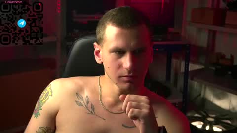 Snapshot of vance_rulez chatting on February 16, 12:54 pm Vance online show from February 16, 12:54 pm