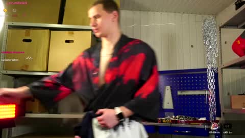 Snapshot of vance_rulez chatting on February 21, 11:22 am Vance online show from February 21, 11:22 am