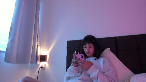 Babi Alu online show from November 3, 8:04 am