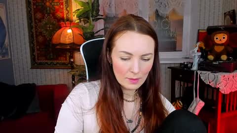 Snapshot of vandarossi chatting on January 9, 2:18 pm Vanda online show from January 9, 2:18 pm