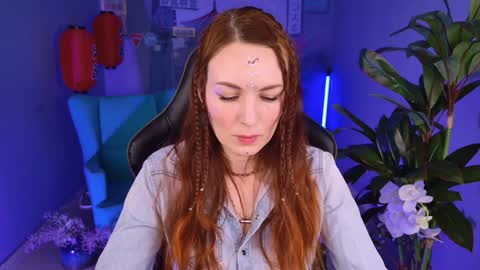 Snapshot of vandarossi chatting on January 22, 11:23 am Vanda online show from January 22, 11:23 am