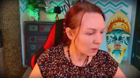 Snapshot of vandarossi chatting on November 4, 9:52 am Vanda online show from November 4, 9:52 am