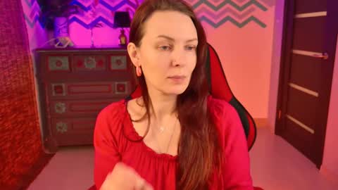 Snapshot of vandarossi chatting on November 21, 10:03 am Vanda online show from November 21, 10:03 am