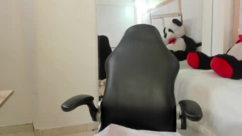 Vanel Lope online show from May 15, 11:34 pm