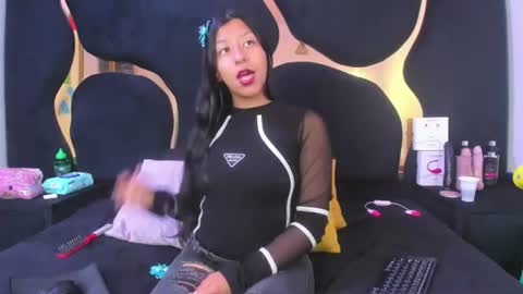 Vane online show from July 9, 4:11 pm