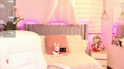 vanesa_moon_ online show from December 16, 11:50 pm