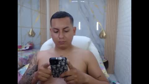 vanessa online show from June 1, 7:26 pm