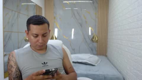 vanessa online show from July 4, 6:58 pm