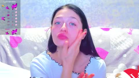 RUSSIAN BARBIE BABE online show from November 9, 1:37 am