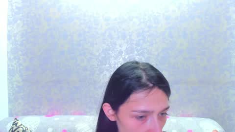 Snapshot of vanessa_florence chatting on May 29, 1:03 am RUSSIAN BARBIE BABE online show from May 29, 1:03 am