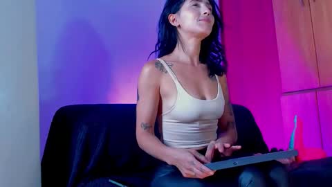 Vanessa online show from January 6, 5:27 pm