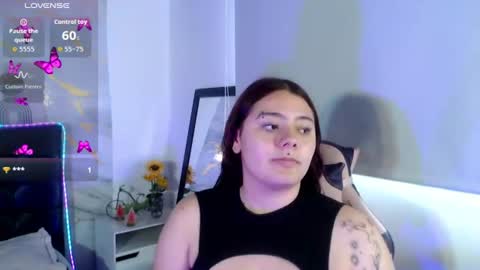 Snapshot of vanessa_gp chatting on July 4, 12:22 pm Vanesa online show from July 4, 12:22 pm