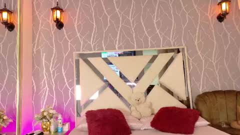    online show from February 23, 12:35 pm