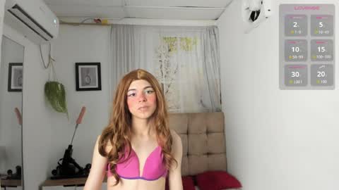 vanessa_jenner online show from April 3, 1:36 am
