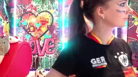 Vanessa  online show from June 14, 4:31 pm