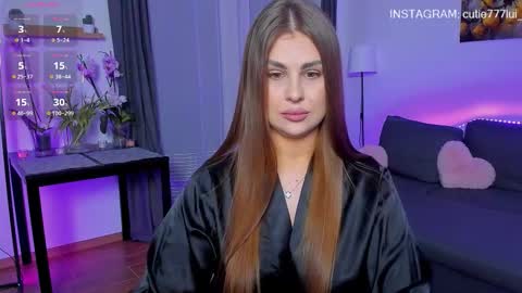 vanessa_moonn online show from March 1, 6:32 pm