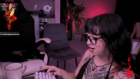 Snapshot of vanessablackrose chatting on April 11, 7:56 am Vanessa online show from April 11, 7:56 am