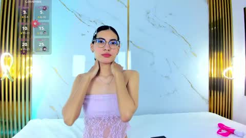 Snapshot of vanessaboch chatting on May 14, 7:42 pm Vanessa online show from May 14, 7:42 pm