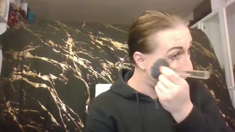 Snapshot of vanessadiamonddiva chatting on December 17, 4:12 am VanessaDiamondDiva online show from December 17, 4:12 am