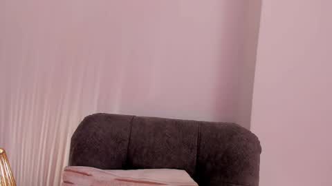 Snapshot of vanessajohnsonn chatting on May 22, 10:04 pm vanessajohnsonn online show from May 22, 10:04 pm