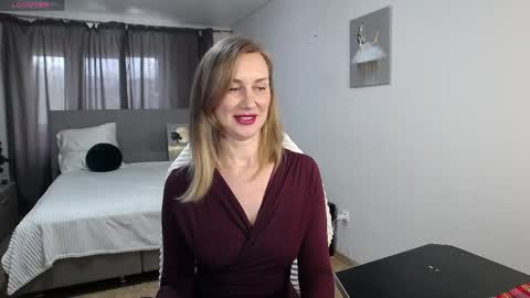 Vanessa  online show from April 28, 11:48 am