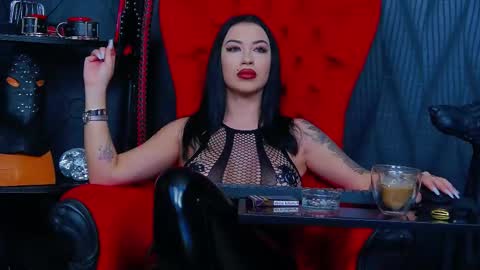 Snapshot of vanessamorningstar1 chatting on February 21, 1:11 pm Miss Vanessa online show from February 21, 1:11 pm