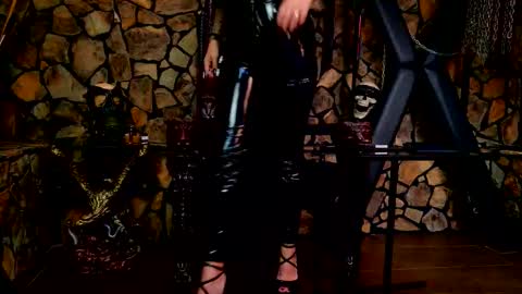 Snapshot of vanessamorningstar1 chatting on October 3, 12:24 pm Miss Vanessa online show from October 3, 12:24 pm