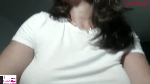 Snapshot of vanessared2 chatting on September 9, 1:16 am Vanesared2 online show from September 9, 1:16 am