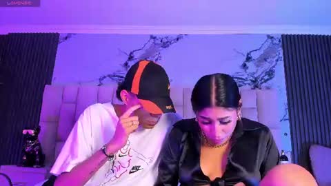 Snapshot of vanessascott_ chatting on June 28, 8:37 pm vanessascott_ online show from June 28, 8:37 pm