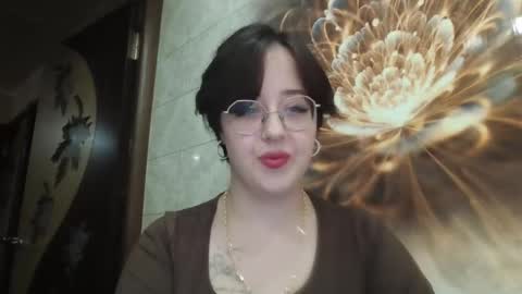 Snapshot of vanessashadow chatting on September 22, 3:25 pm vanessashadow online show from September 22, 3:25 pm