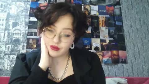 Snapshot of vanessashadow chatting on October 28, 3:47 pm vanessashadow online show from October 28, 3:47 pm