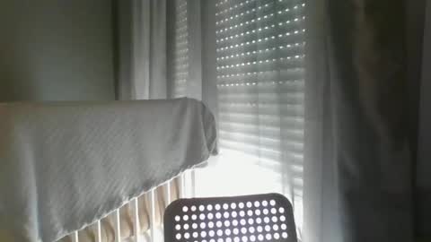 vanessashows online show from October 21, 8:37 am