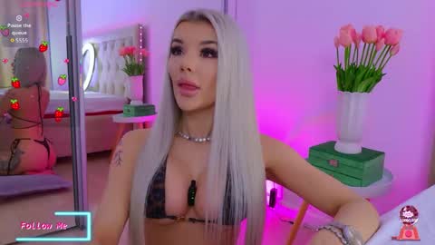 Vanessa online show from May 6, 2:33 pm