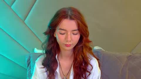 Snapshot of vanessavienne chatting on June 14, 4:20 pm VanessaVienne online show from June 14, 4:20 pm