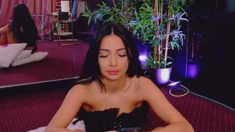 Vanessa online show from June 19, 1:37 pm