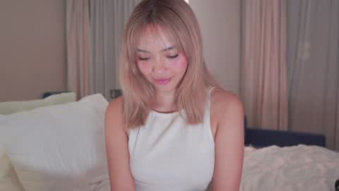 Snapshot of vanesse_ chatting on July 27, 12:06 am Irina online show from July 27, 12:06 am