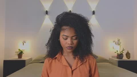 Snapshot of vanestrauss chatting on September 10, 9:26 pm New account follow me online show from September 10, 9:26 pm