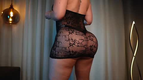 Vania  online show from December 27, 5:31 am