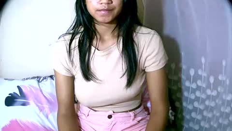 vanih27 online show from July 18, 7:39 pm