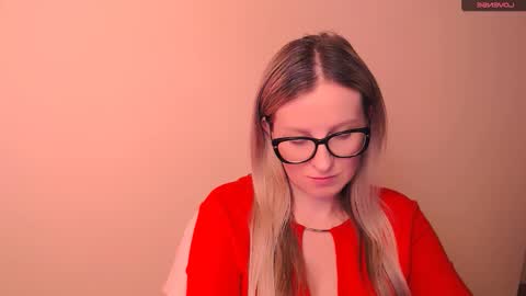 Mia online show from February 20, 5:15 am