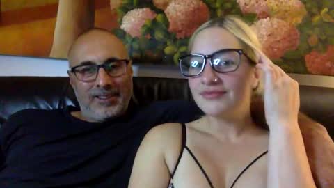 Snapshot of vanillafinqueen chatting on October 1, 3:12 am vanillafinqueen online show from October 1, 3:12 am